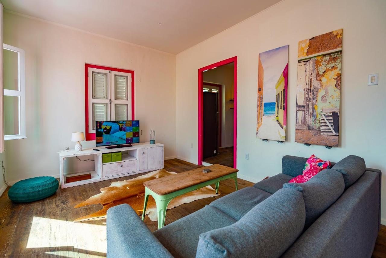 Wynwood Boutique Hotel Виллемстад Экстерьер фото