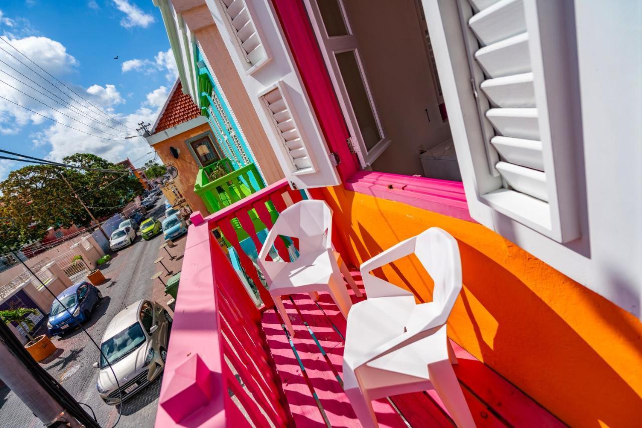 Wynwood Boutique Hotel Виллемстад Экстерьер фото