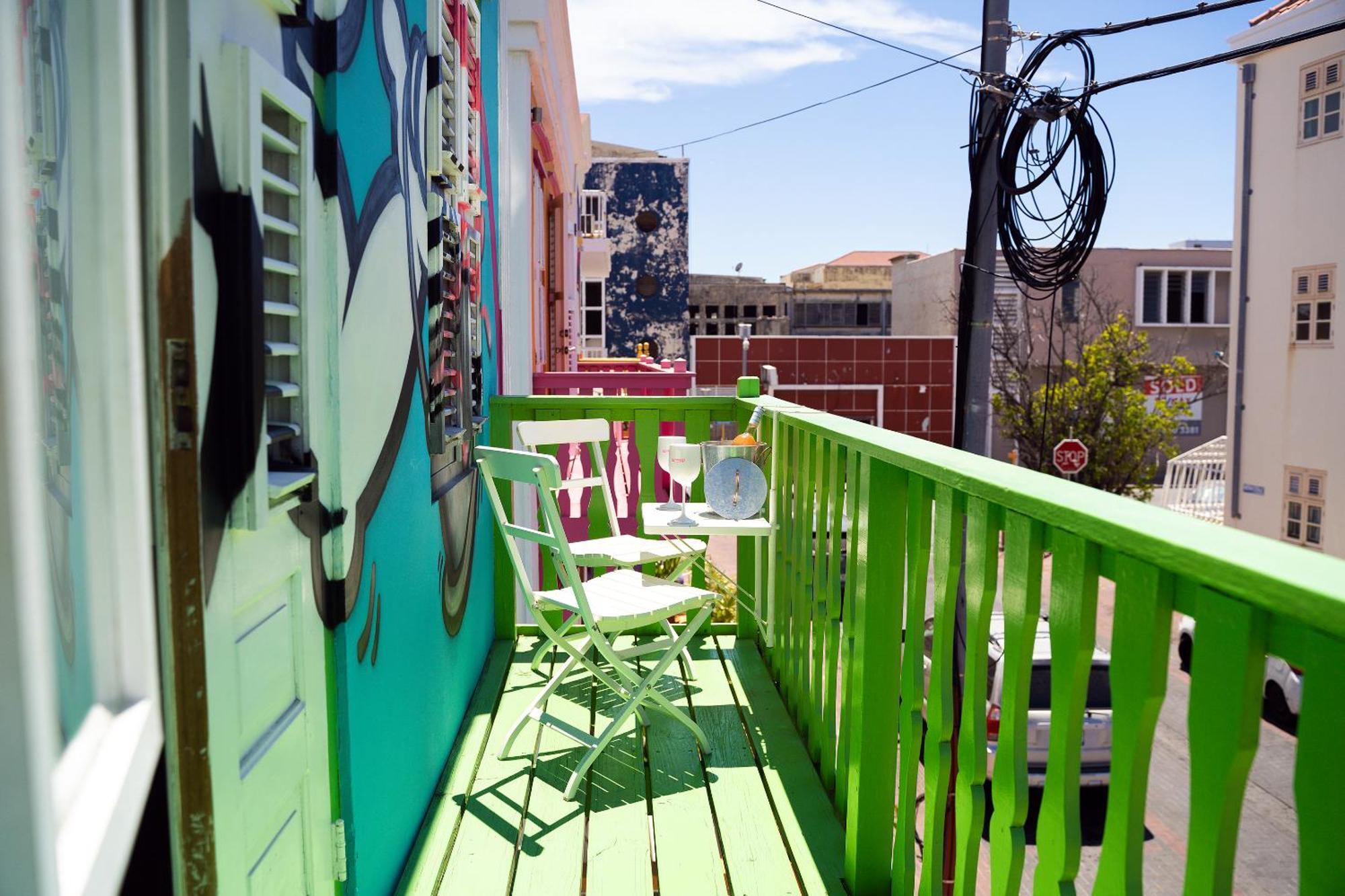 Wynwood Boutique Hotel Виллемстад Экстерьер фото